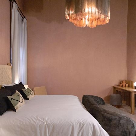 Maison Mexique Hotel Boutique Альенде Экстерьер фото